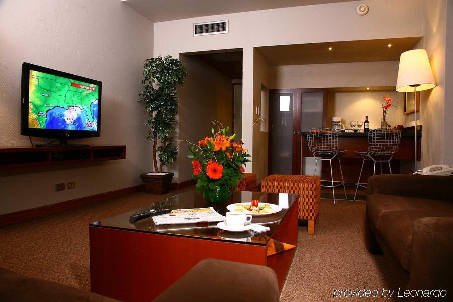 Doubletree By Hilton Lima Miraflores El Pardo Restaurant foto